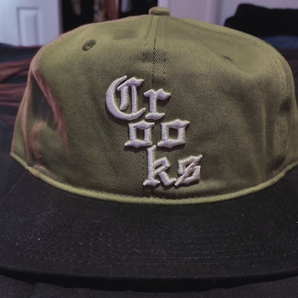 Crooks and castles hat